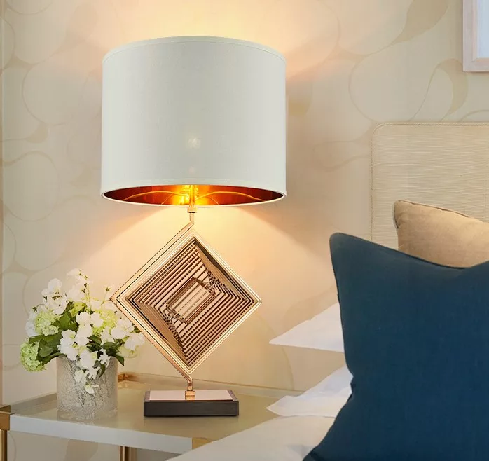 Moiré Pattern Table Lamp - Reflect Lighting