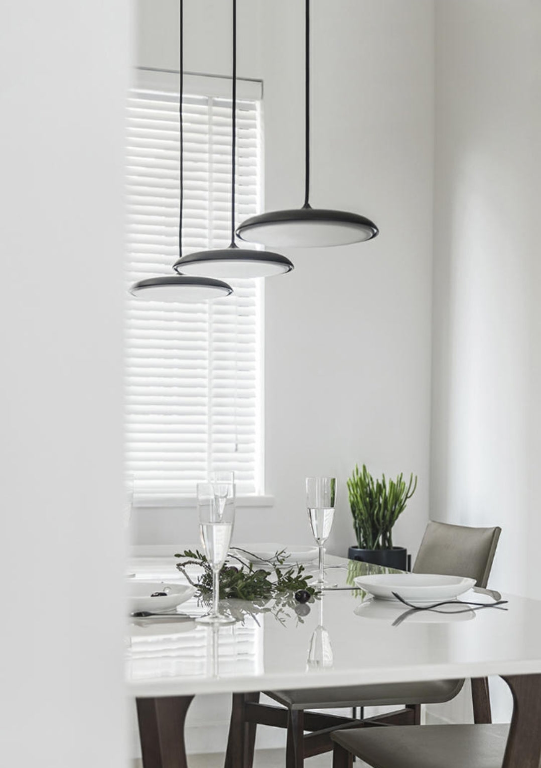 Simple Metal Led Pendant Lighting- 8 Colours