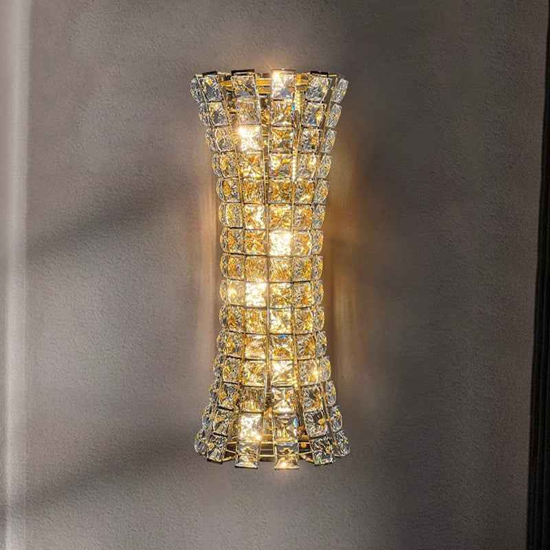 Cascante Furey Wall Lamp- Gold/Chrome