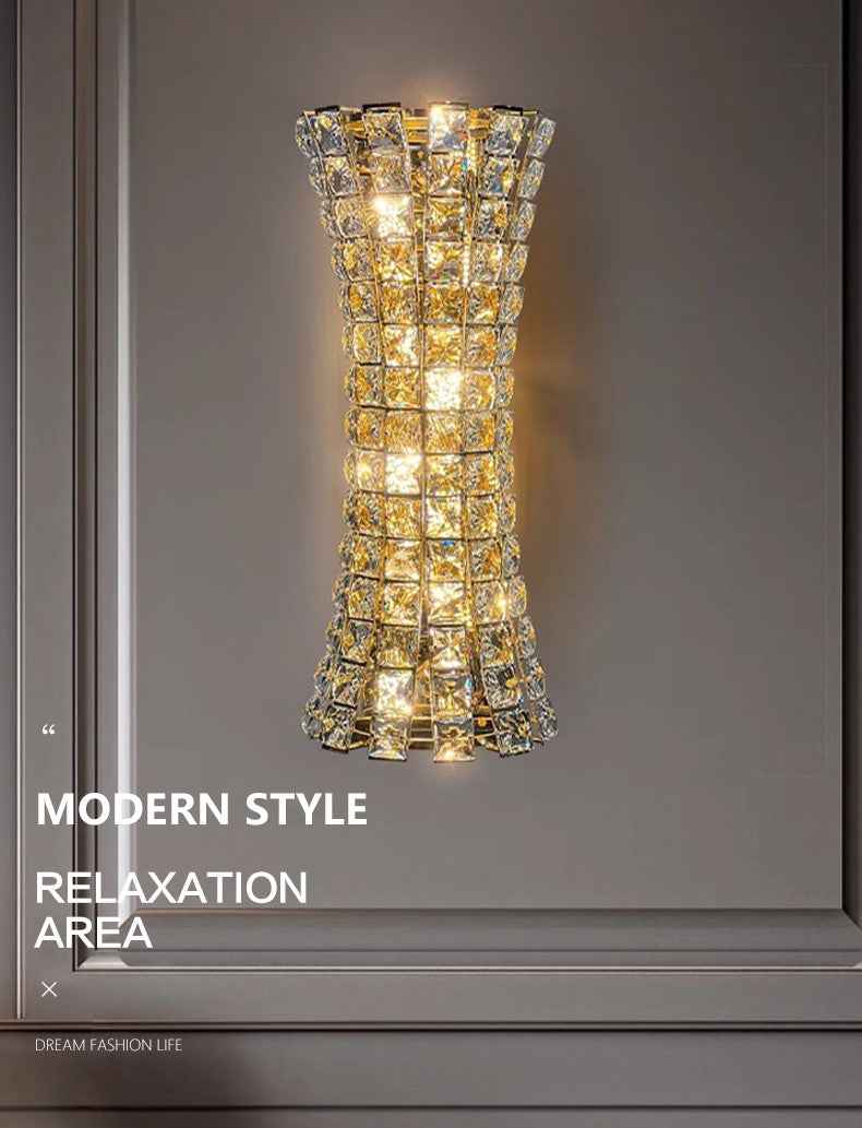 Cascante Furey Wall Lamp- Gold/Chrome