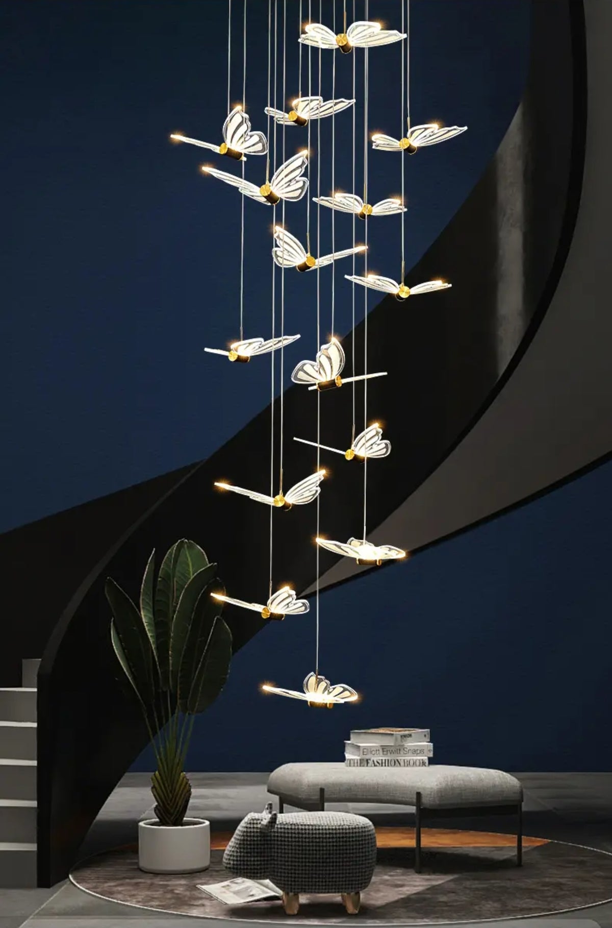 Jazmari Davina Black & Gold Staircase Light