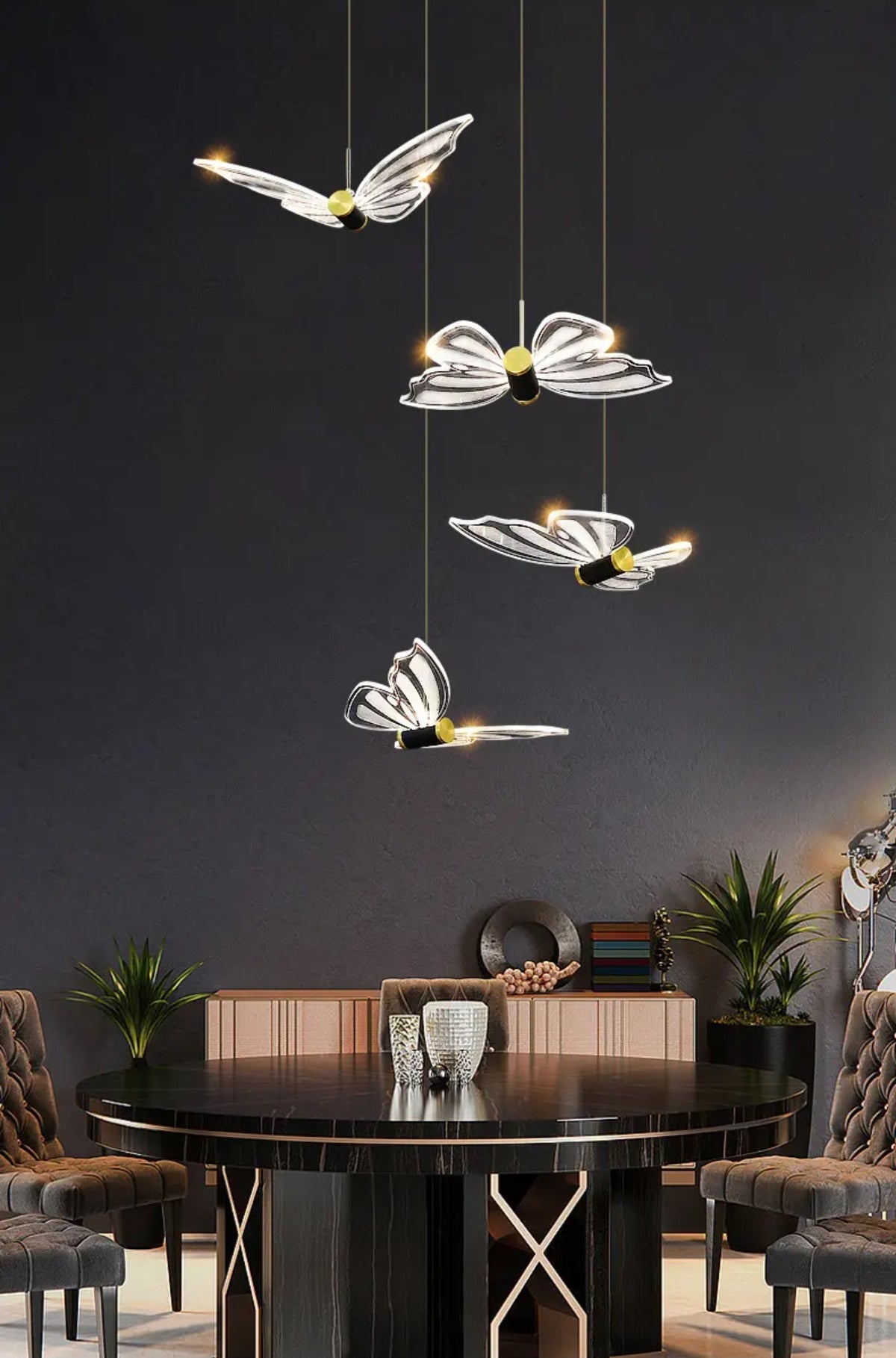 Jazmari Davina Black & Gold Staircase Light