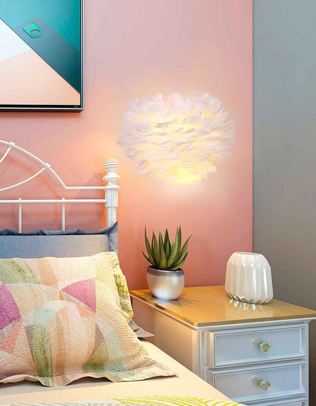 Ivory Feather Round Wall Lamp