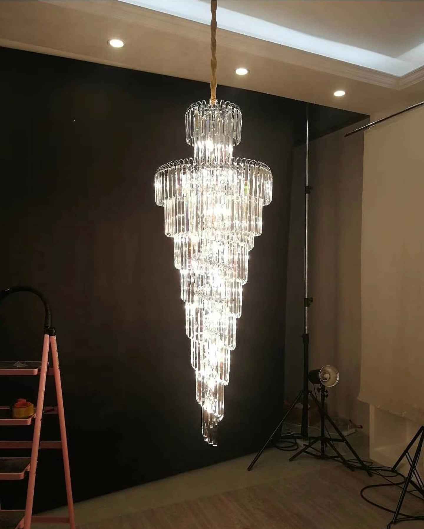Behind the Scenes: Capturing the Beauty of Reflect Lighting Products ...